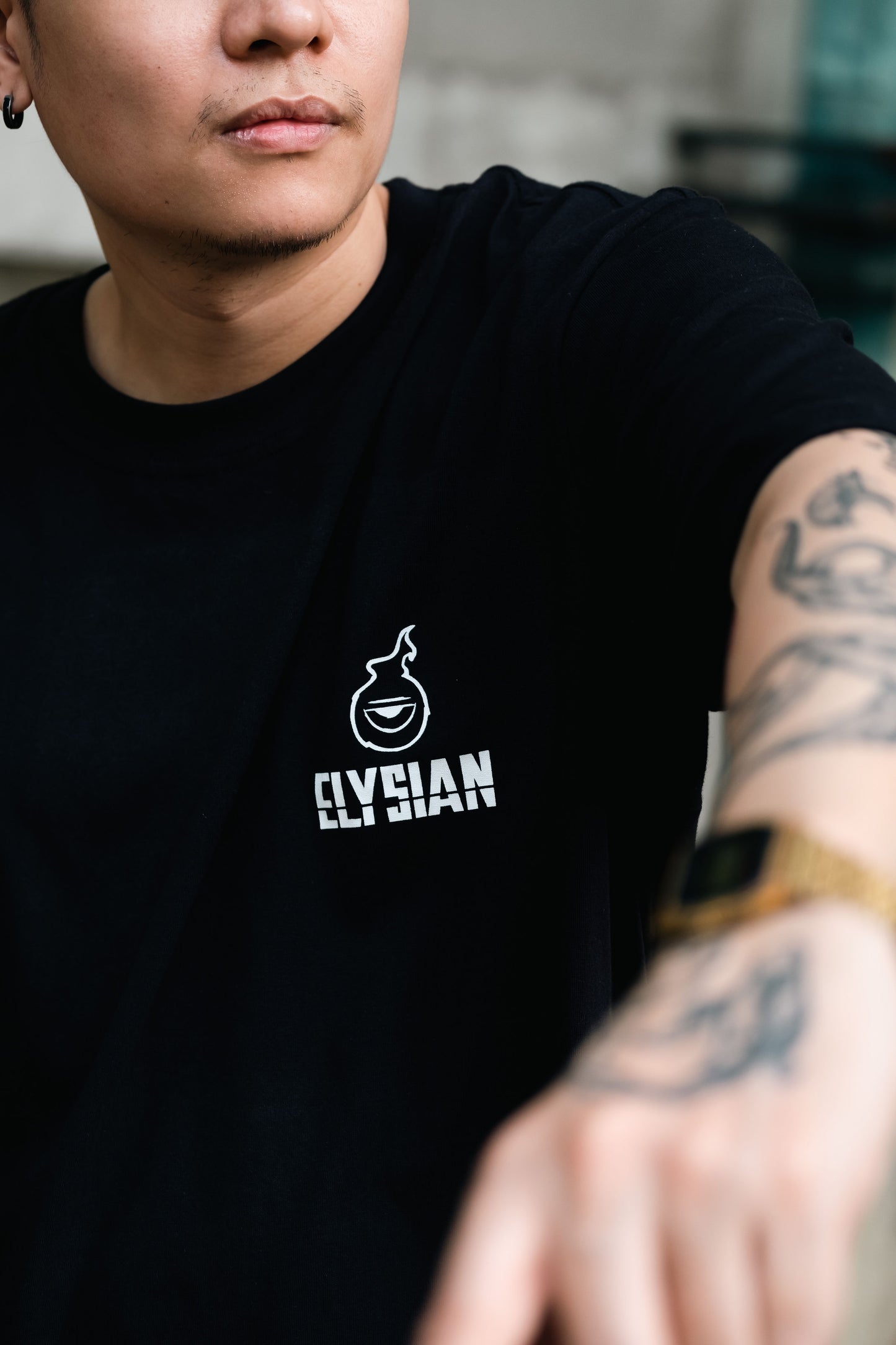 LOGO TEE - BLACK