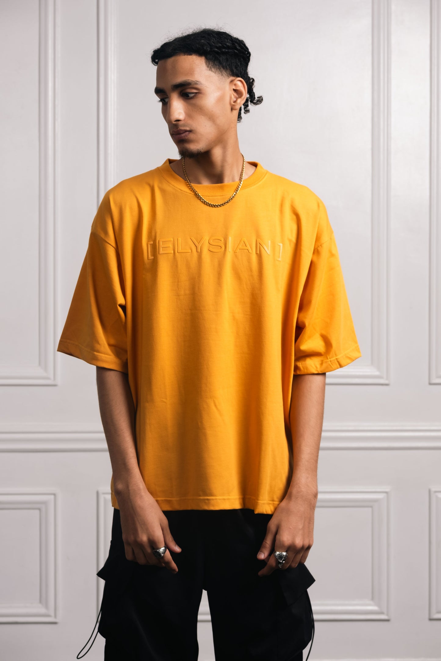 ELYSIAN TEE - MUSTARD