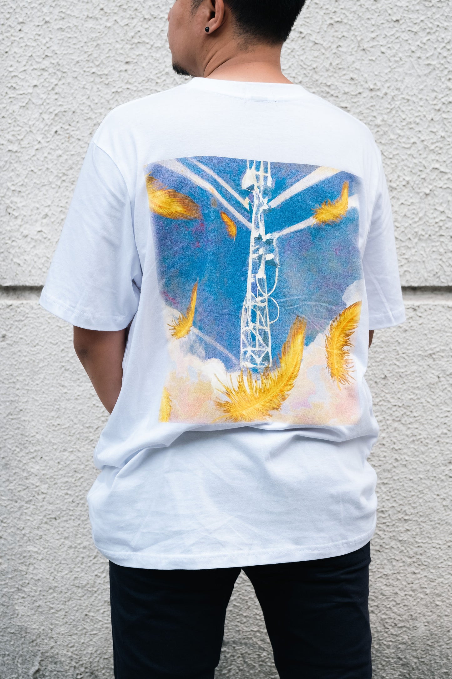 THE HUNT - VINTAGE TEE